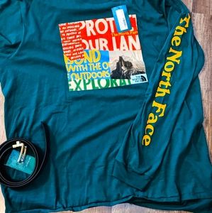 ((BOGO 1/2)) North Face Long Sleeve Green Shirt